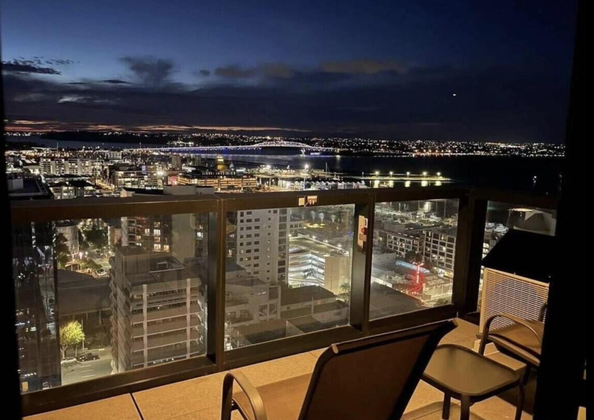אוקלנד Magnificent Harbour View Skytower View Apartment In Cbd מראה חיצוני תמונה