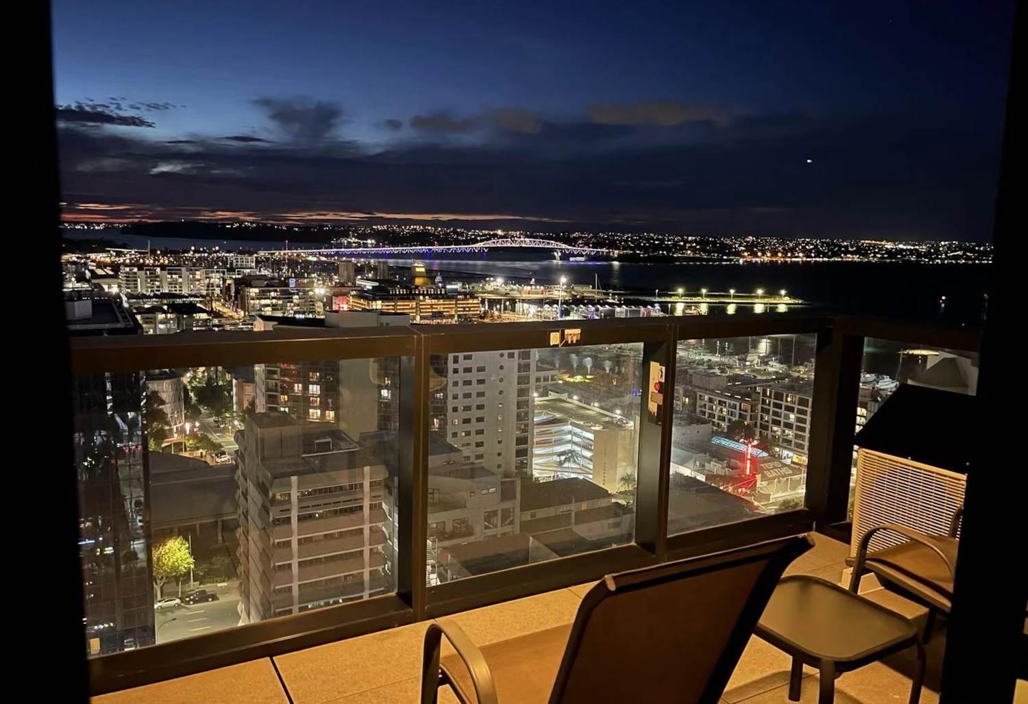 אוקלנד Magnificent Harbour View Skytower View Apartment In Cbd מראה חיצוני תמונה