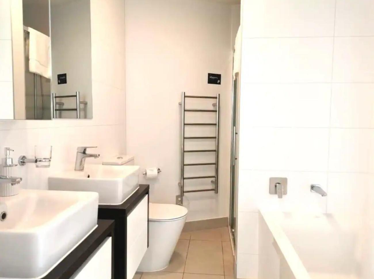אוקלנד Magnificent Harbour View Skytower View Apartment In Cbd מראה חיצוני תמונה